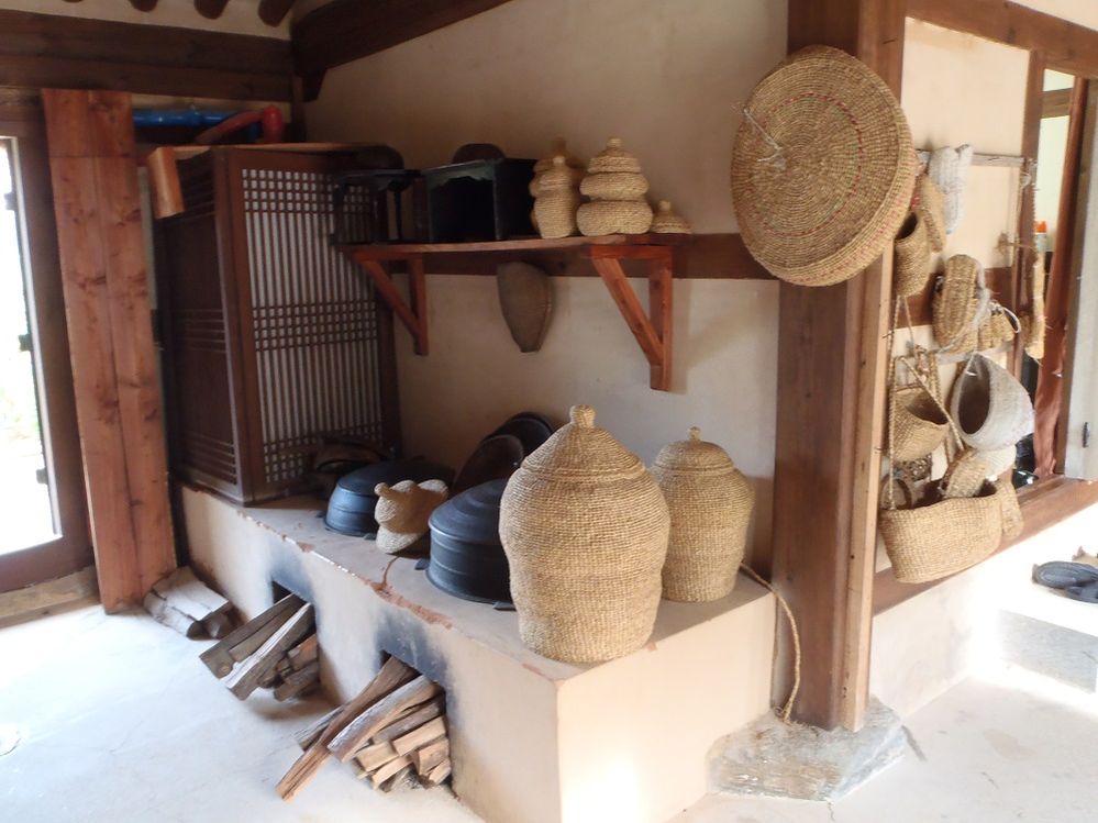 Local Guides Connect A Korean Traditional House In Sokcho